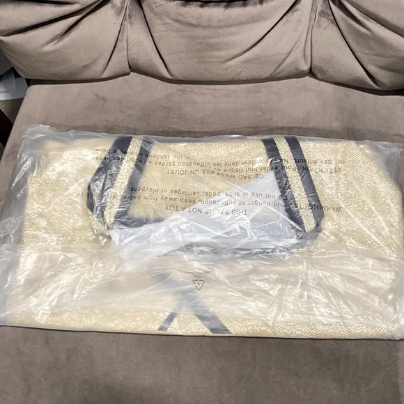 PINK VS GOLD SPARKLE TOTE - Picture 8 of 8